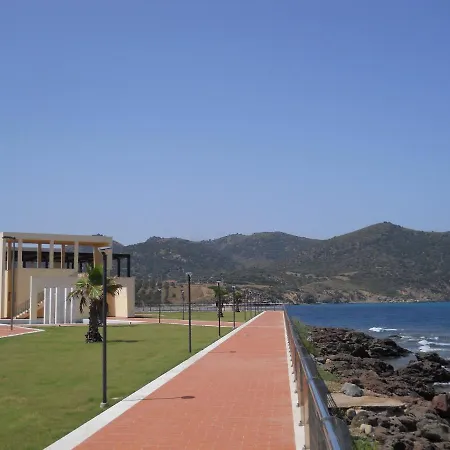 Дом отдыха Casa Il Carrubo - Premium House Porto Columbu - Perd'E Sali